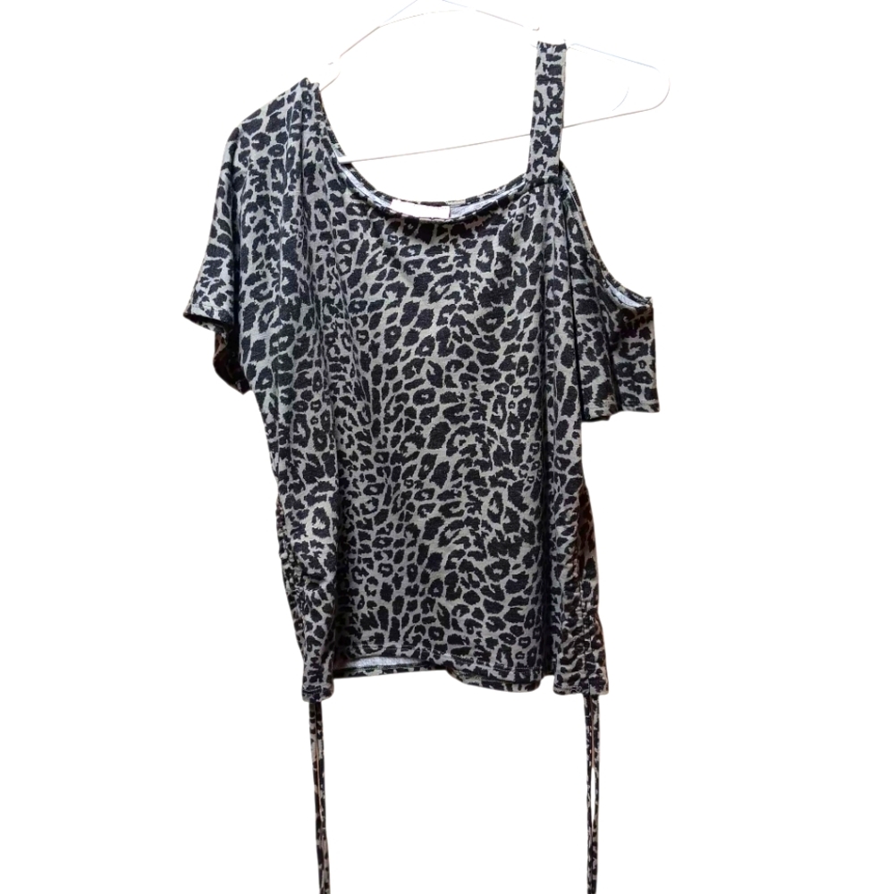 Paradiso Cold Shoulder Blouse EUC